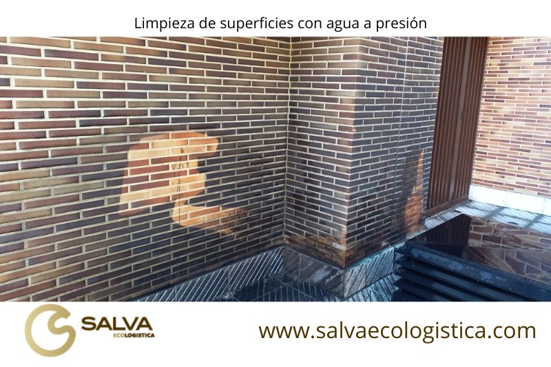 Limpieza de superficies con agua a presion_salvaecologistica